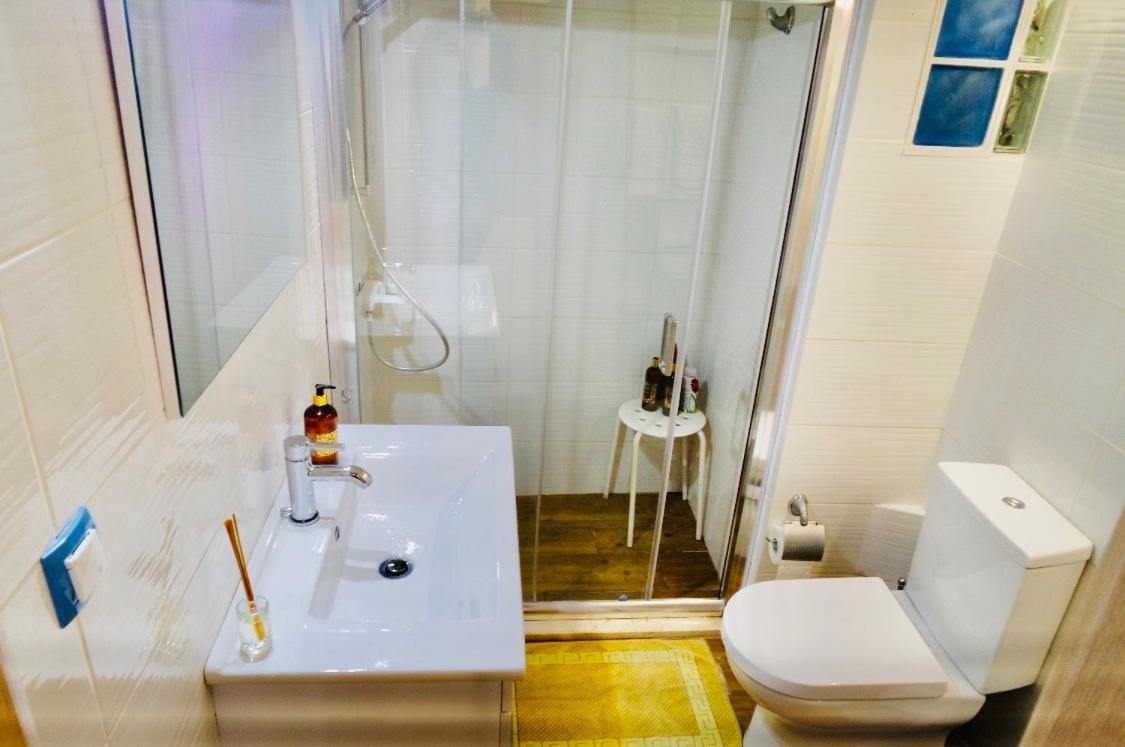 Piraeus Blue Grand Suite Di Giorgio 10 Mins From The Port. Dış mekan fotoğraf